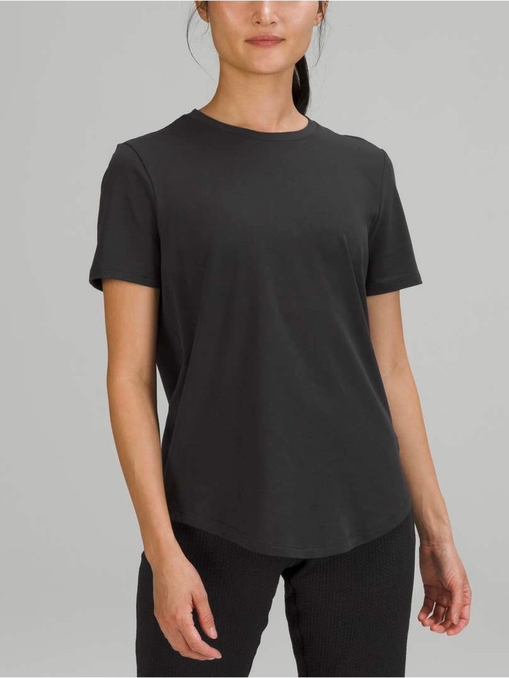 K105 LULULEMON Love Crew Tee
